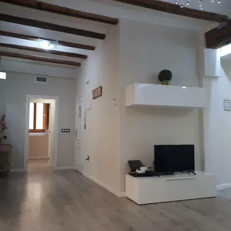 Amplio En Centro Historico * Valencie